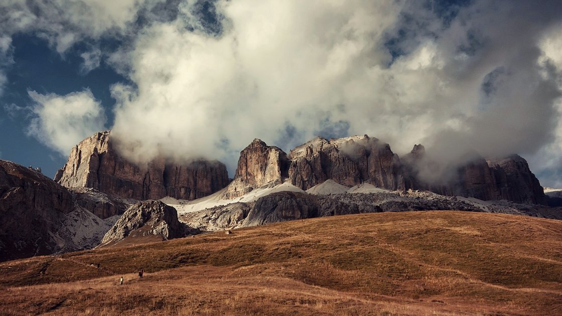 DOLOMITOK