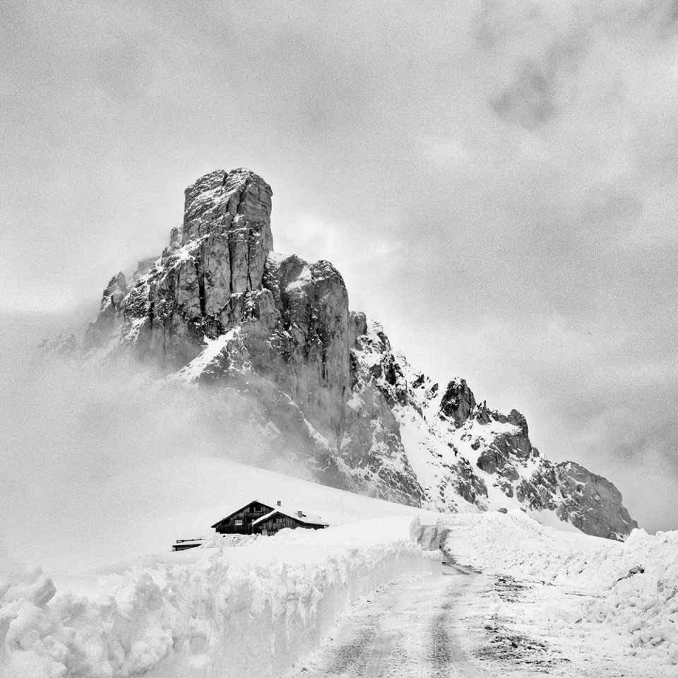 DOLOMITOK