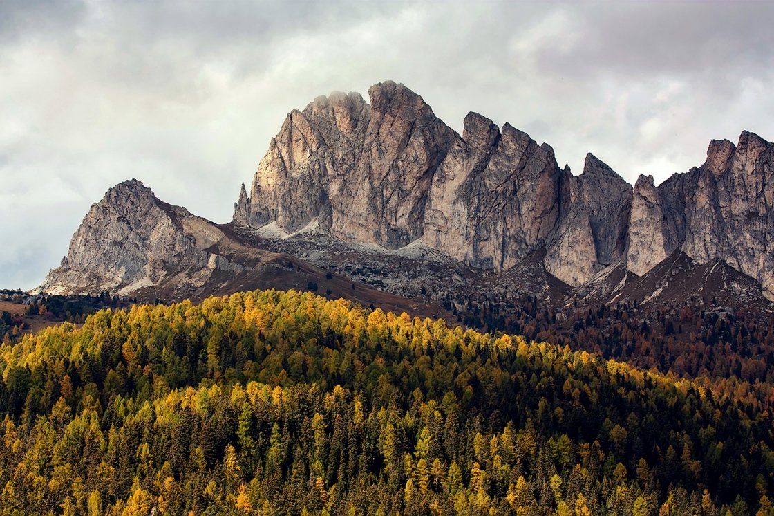 DOLOMITOK