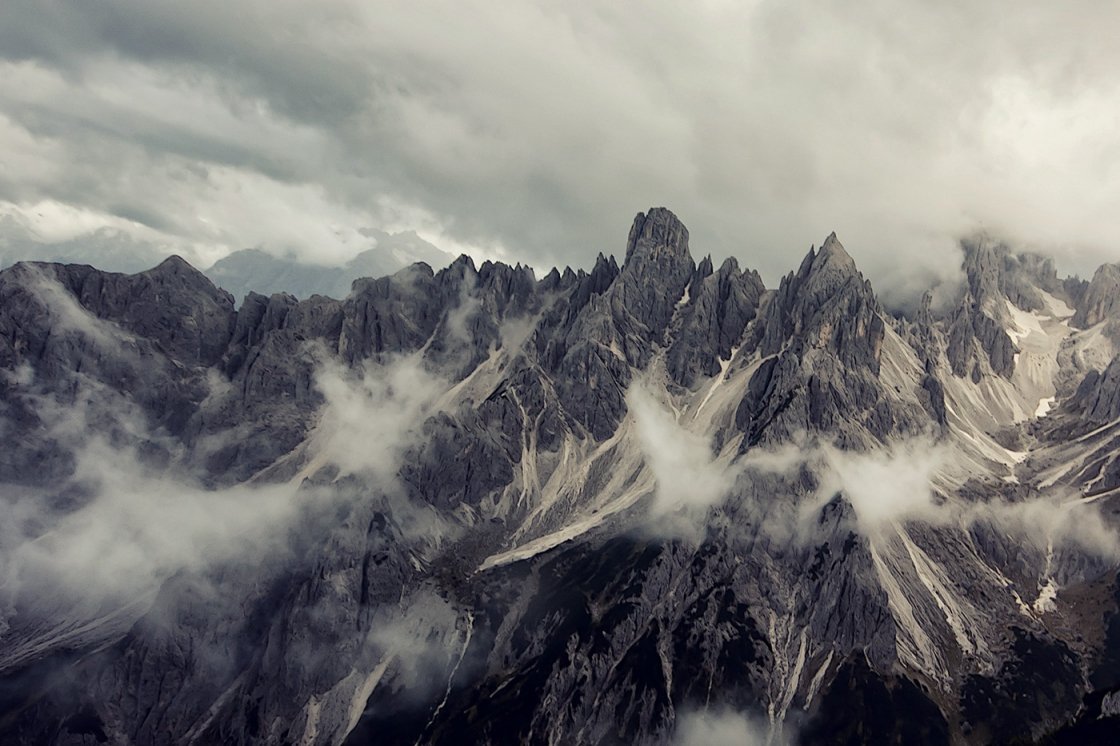 DOLOMITOK