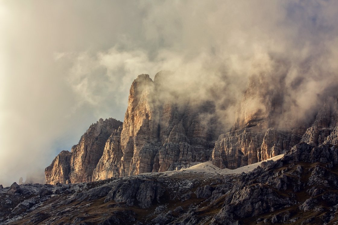DOLOMITOK