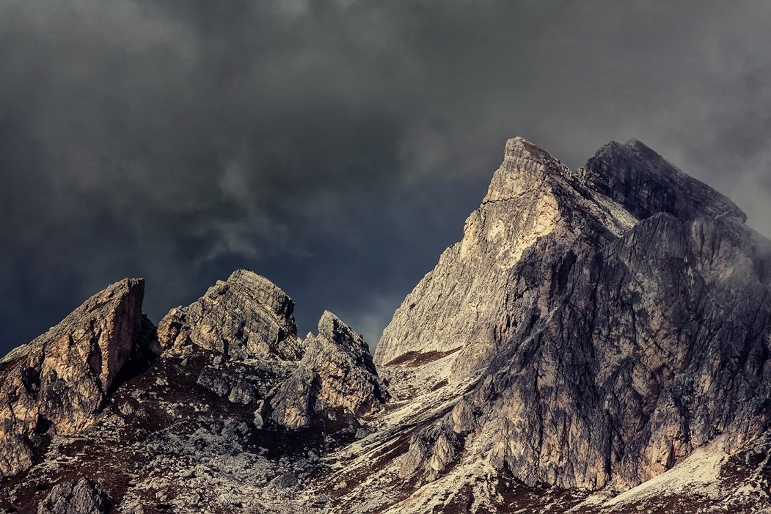 DOLOMITOK