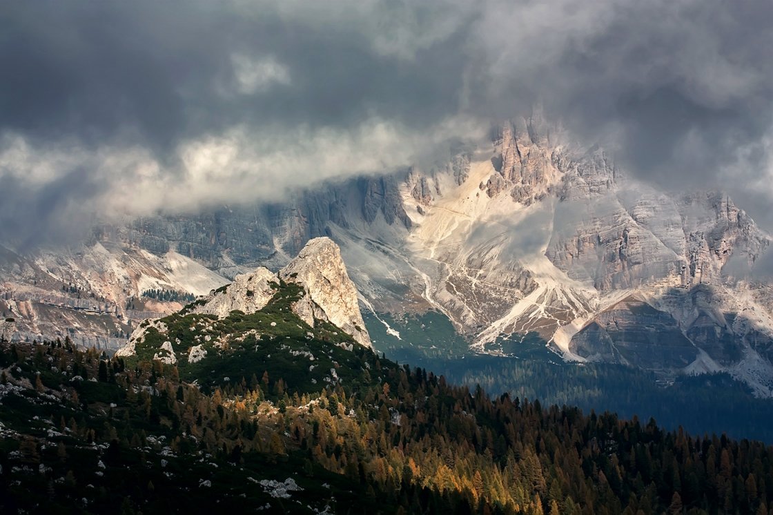 DOLOMITOK