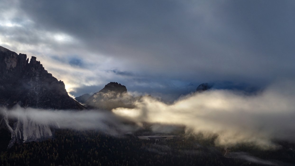 DOLOMITOK