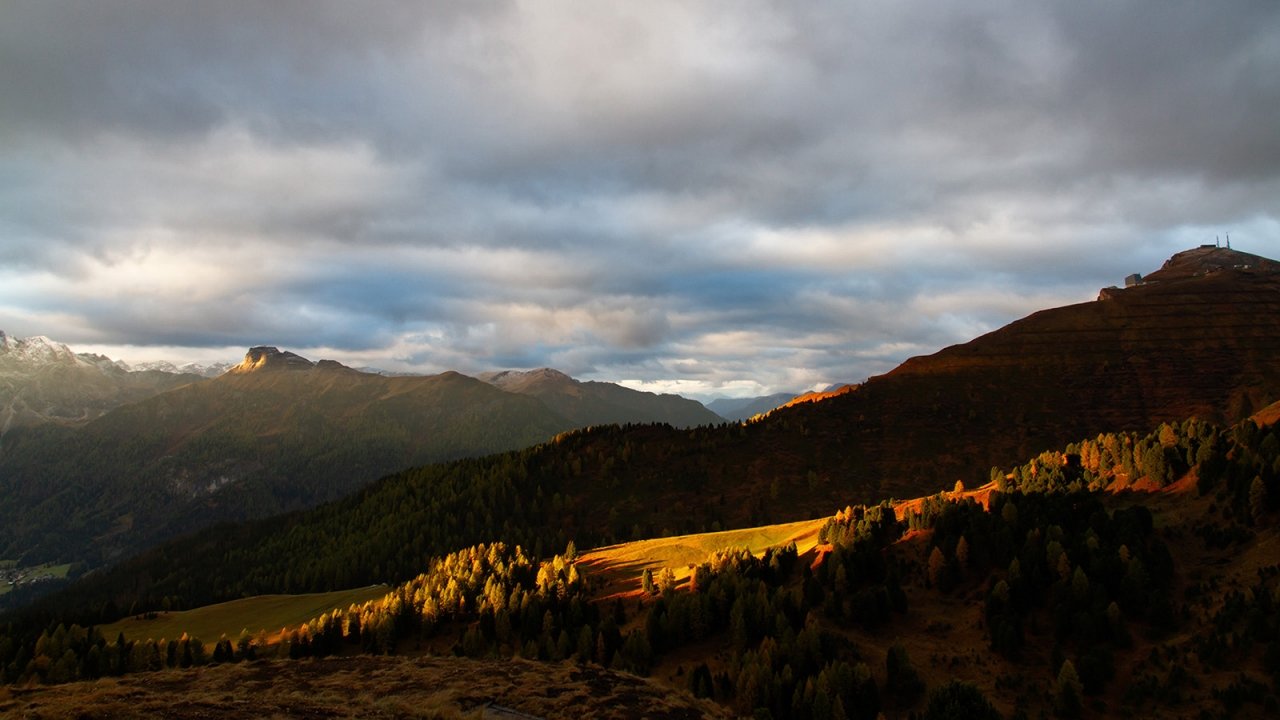 DOLOMITOK