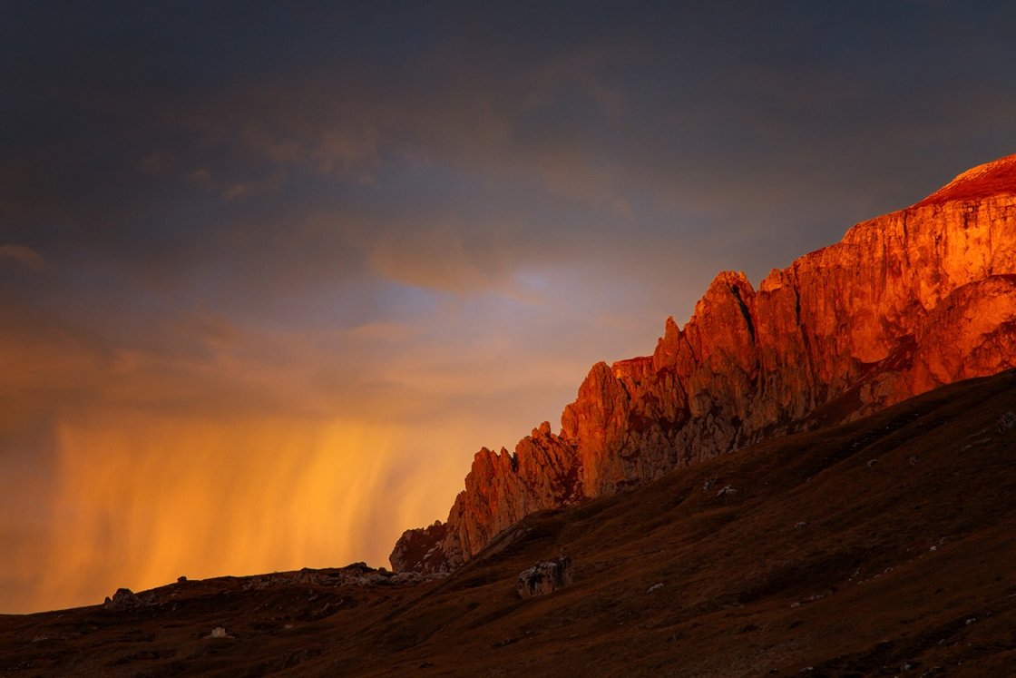 DOLOMITOK
