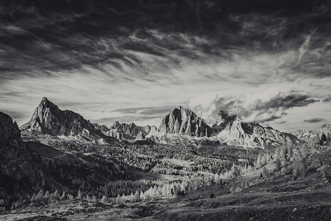 DOLOMITOK